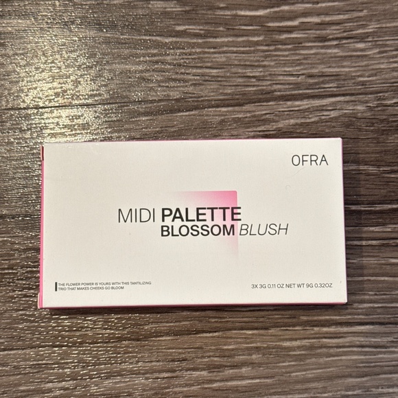 OFRA MIDI PALETTE  BLOSSOM BLUSH PALETTE - Picture 4 of 4